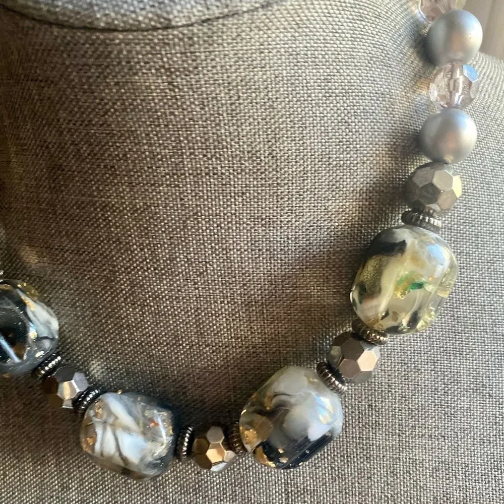 BIJOUX TERNER Chunky Beaded Necklace